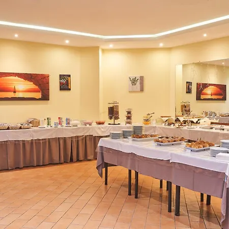 Dolomiti - Azzurro Club Hotel Brentonico